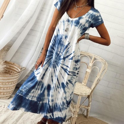 Chic Tie Dye Print Rounded V-Neckline Short Sleeve Maxi Dress