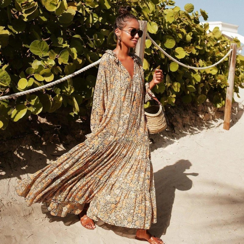 Toes in the Sand Floral Print Maxi Dress