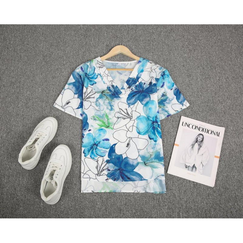 Trendy V-Neck Short Sleeve Printed T-Shirt