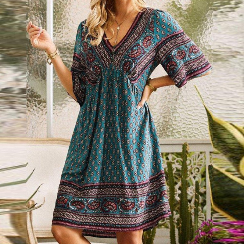 Retro V-Neck Short Sleeve Printed Mini Dress