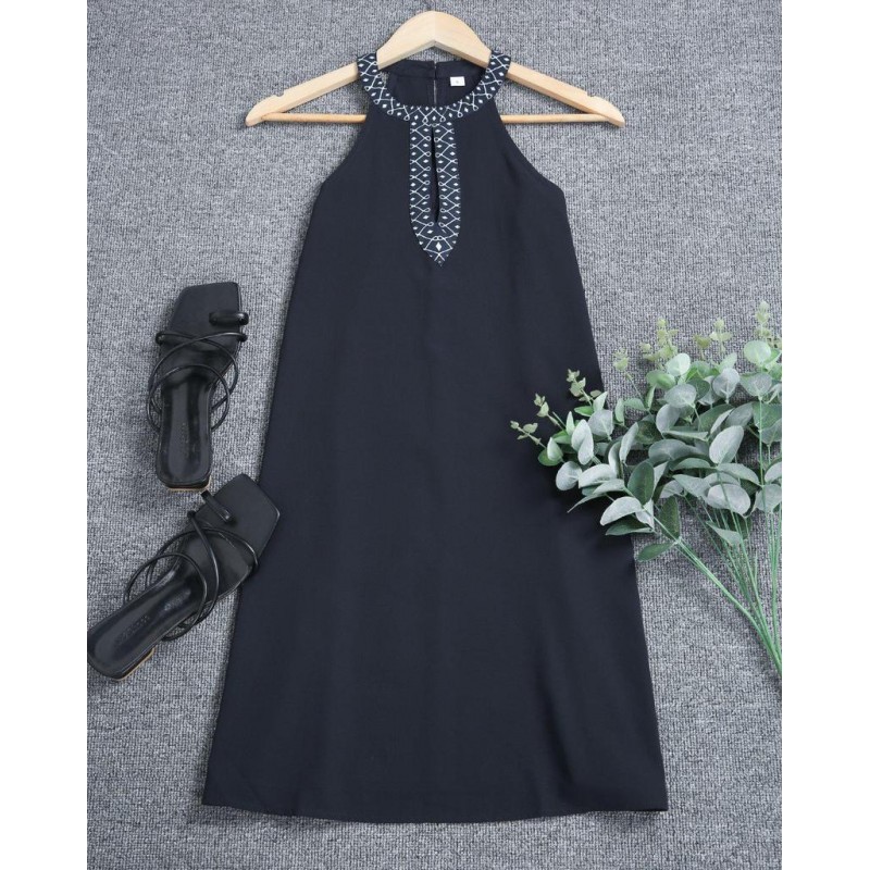 An Unforgettable Time Navy Dress