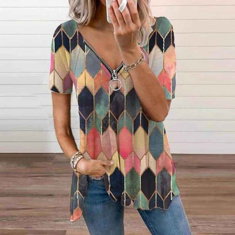 Groovy Geometric Print Short Sleeve Top