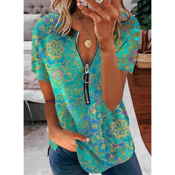 Chic Print Short Sleeve Top