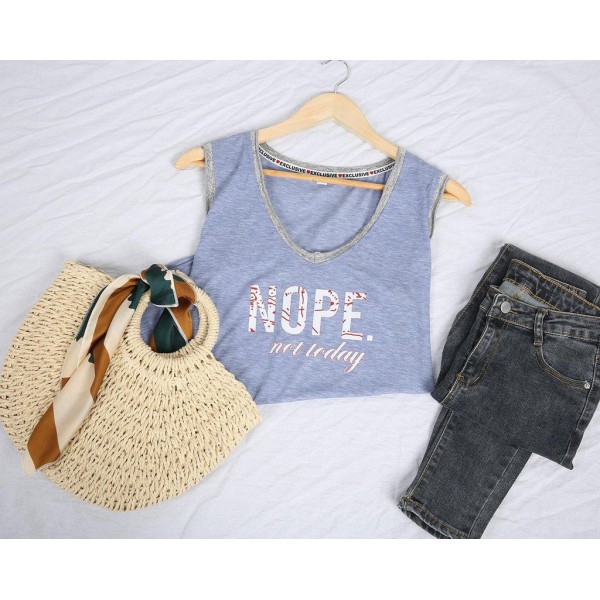 Comfy V-Neck Print Sleeveless Top