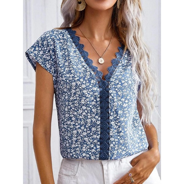 Chic Blue Floral Splicing Top